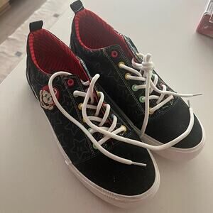 Groundup-Nintendo Super Mario Luigi Size 12 Men's Shoes